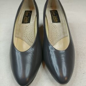 VANNA WHITE Womens Charcoal Gray Slip on Shoes Siz